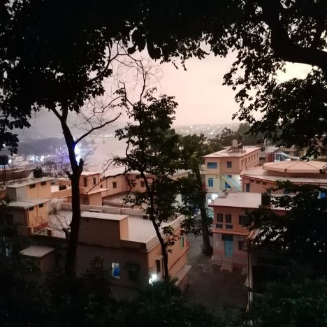 Napló indiai elvonulásomról 27. Szvámí Csidánanda mahászamádhi évfordulója